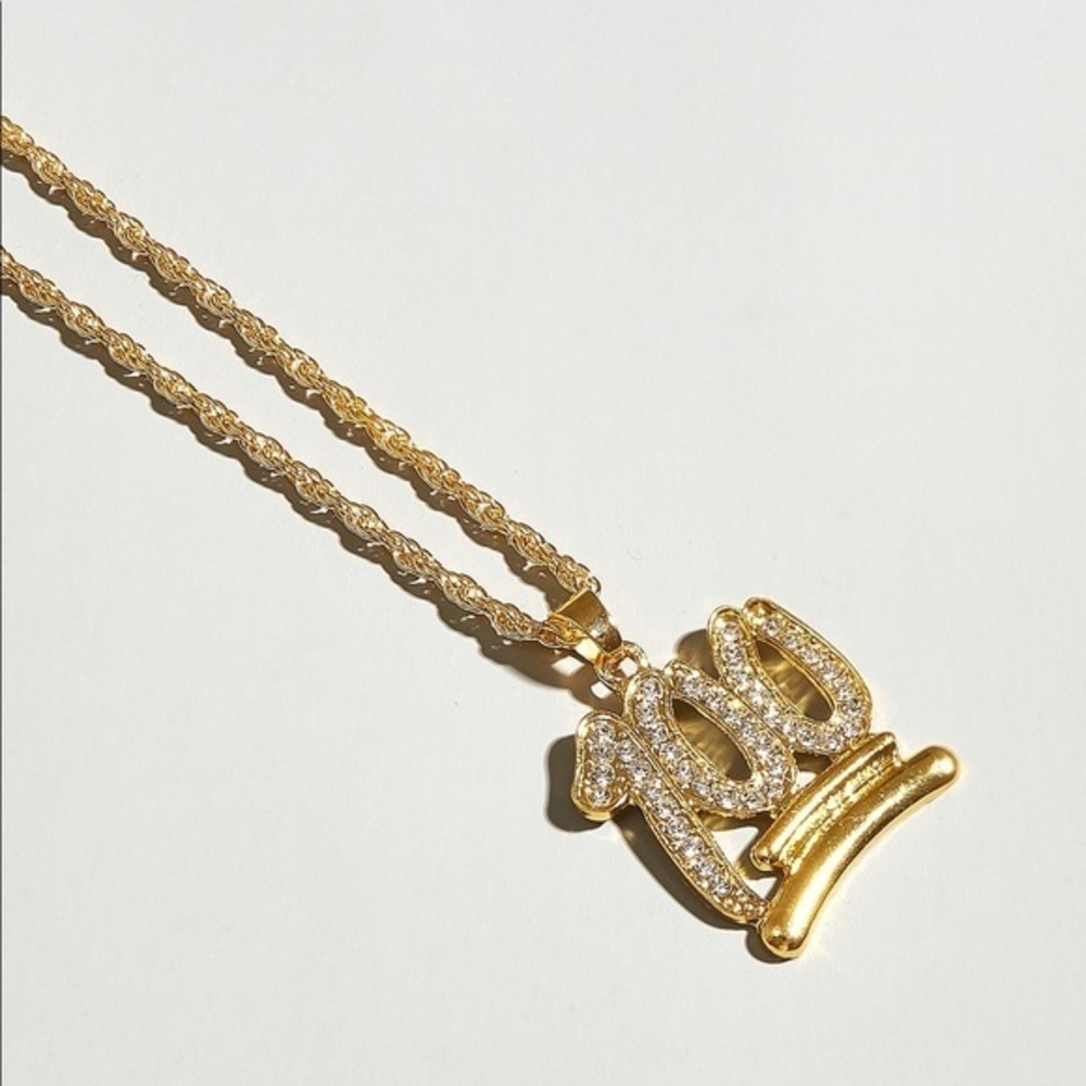 Gold Plated Rhinestone 💯 Charm Necklace for Men